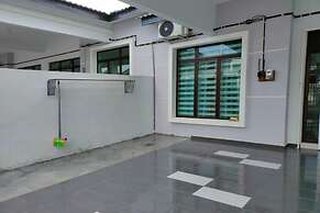 OYO Homes 90611 Homestay D'emas