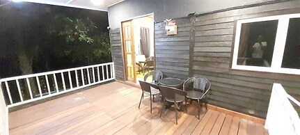 OYO Homes 90608 Kampung Sungai