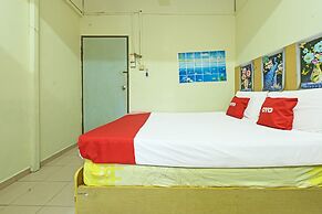 Spot On 90625 Super Green Grass Hotel