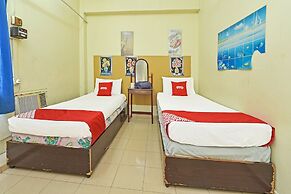 Spot On 90625 Super Green Grass Hotel