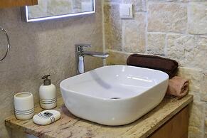 Stone House Captivating Villa in Pridraga, Zadar