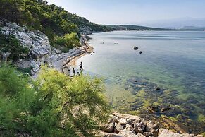 Stone House Captivating Villa in Pridraga, Zadar