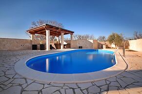 Stone House Captivating Villa in Pridraga, Zadar