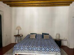 Charming two Bedroom Fisherman's House on Kea