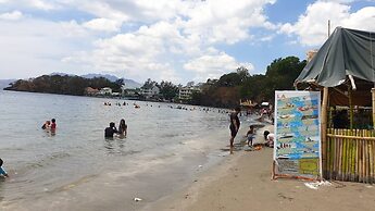 gumleaves hotel barreto