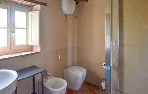 Stunning Home in Castiglion Fiorentino With Outdoor Swimming Pool, Wif