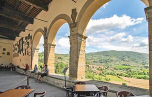 Stunning Home in Castiglion Fiorentino With Outdoor Swimming Pool, Wif