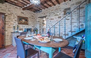 Stunning Home in Castiglion Fiorentino With Outdoor Swimming Pool, Wif