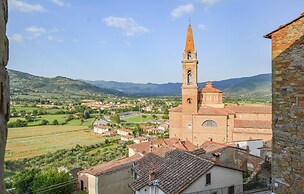 Stunning Home in Castiglion Fiorentino With Outdoor Swimming Pool, Wif