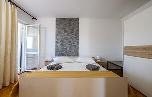 Awesome Apartment in Rabac With Wifi and 2 Bedrooms