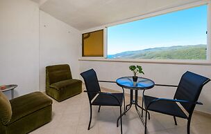 Awesome Apartment in Rabac With Wifi and 2 Bedrooms
