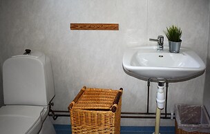 Amazing Apartment in Rönneshytta With 1 Bedrooms