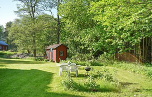 Amazing Apartment in Rönneshytta With 1 Bedrooms