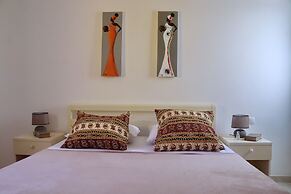 The Yellow Flat - Sea View