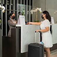 Bayfront Hotel Cebu - Capitol Site