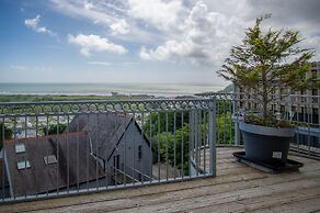 Nautilus - 2 Bedroom Apartment - Pendine