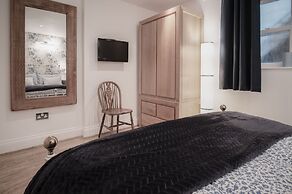 Goscar Court - 1 Bedroom Apartment - Tenby