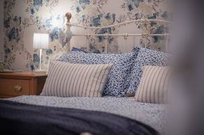 Goscar Court - 1 Bedroom Apartment - Tenby