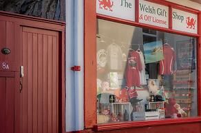 Dragons Den - 2 Bedroom Apartment - Tenby