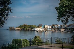 Dragons Den - 2 Bedroom Apartment - Tenby