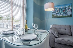 Flint House - 2 Bedroom Apartment - Tenby