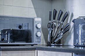 Flint House - 2 Bedroom Apartment - Tenby