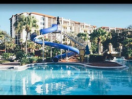 2 Bedroom Condo Next to Disney World! Full of Amenities, Water Park, G