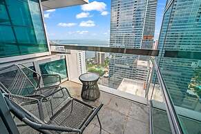 Luxury Brickell 3 Beds Sleeps 8