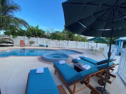 Luxury Oceanview Pool Eco-friendly Villa Near Key West