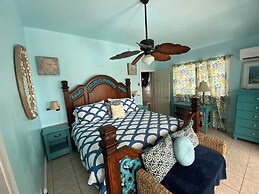 Luxury Oceanview Pool Eco-friendly Villa Near Key West