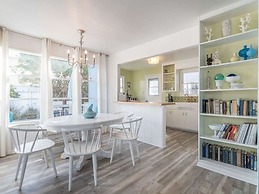Ventura Beach Cottage Available