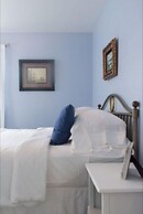 Ventura Beach Cottage Available