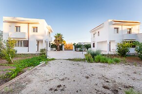 Porto Cesareo Air-conditioned Villa Sleeps 12 Torre Lapillo