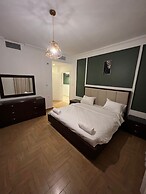 3 Bedroom Apartment Of 200 Square M With Terrace