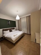 3 Bedroom Apartment Of 200 Square M With Terrace