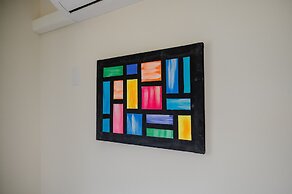 Huge 4-bedroom Apartment 2 km From Eagle Beach