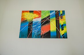 Huge 4-bedroom Apartment 2 km From Eagle Beach