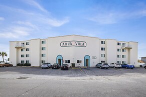 Aqua Villa 302