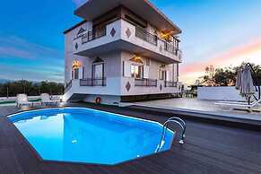 Villa Horizon With Private Pool In Crete