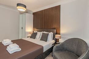 Etiz Hotels & Residences