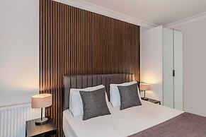 Etiz Hotels & Residences