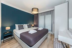 Etiz Hotels & Residences