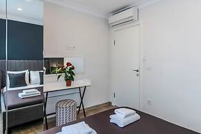 Etiz Hotels & Residences