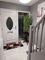 Beautiful and Modern House in Gravesend