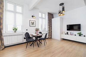 Ariańska Studio With Mezzanine Cracow