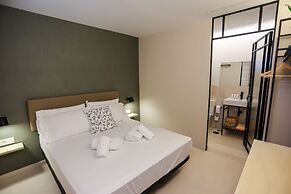 Mythic Valencia Hotel