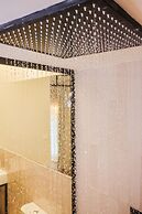 Mythic Valencia Hotel