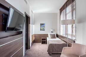 Hotel Różany Gaj - Destigo Hotels