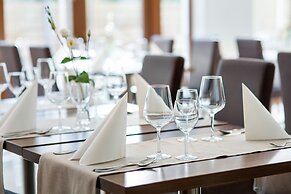 Hotel Różany Gaj - Destigo Hotels