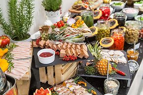 Hotel Różany Gaj - Destigo Hotels